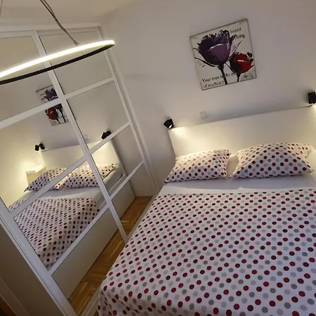 Apartment Luxury Leda *