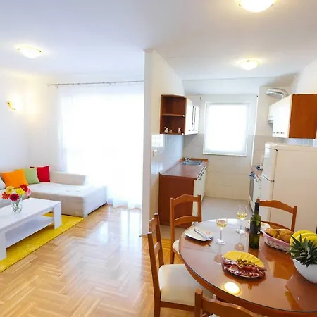 Luxury Leda Apartment Trogir